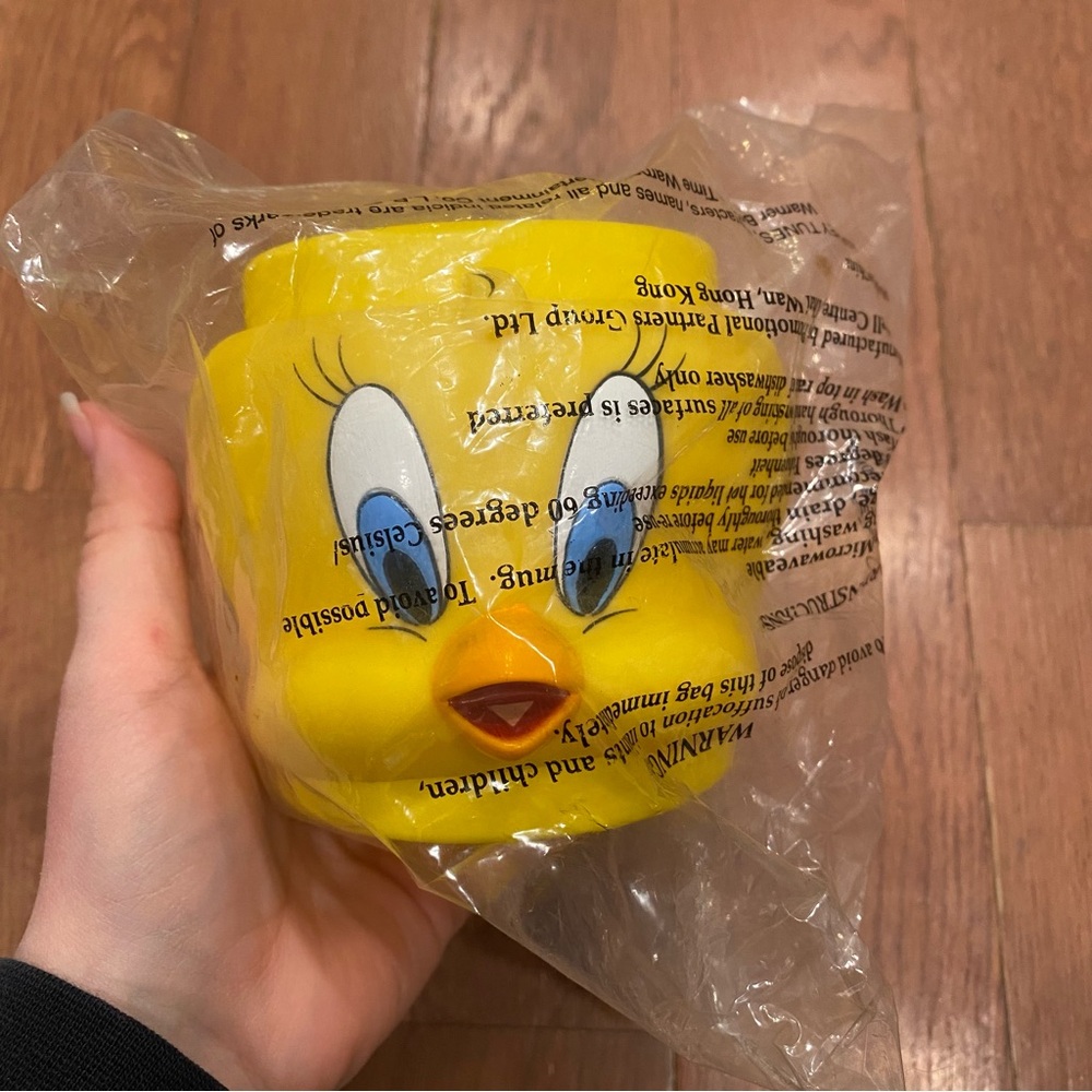 Tweety Bird Looney Tunes Collector Mug NEW In Package KFC Promo 1994